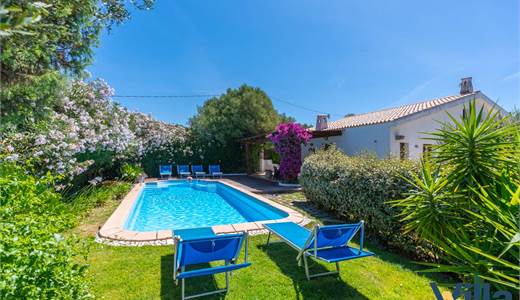 Costa Smeralda, Villa indipendente con piscina privata